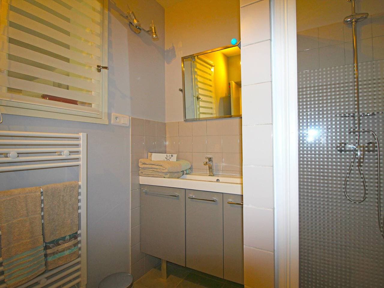 Foto 7 von 25: Modernes Ferienhaus mit Pool