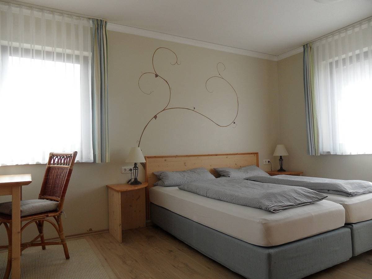 Foto 8 von 8: Weingut - Ferienwohnung Rudloff - Nordheimer Vögelein