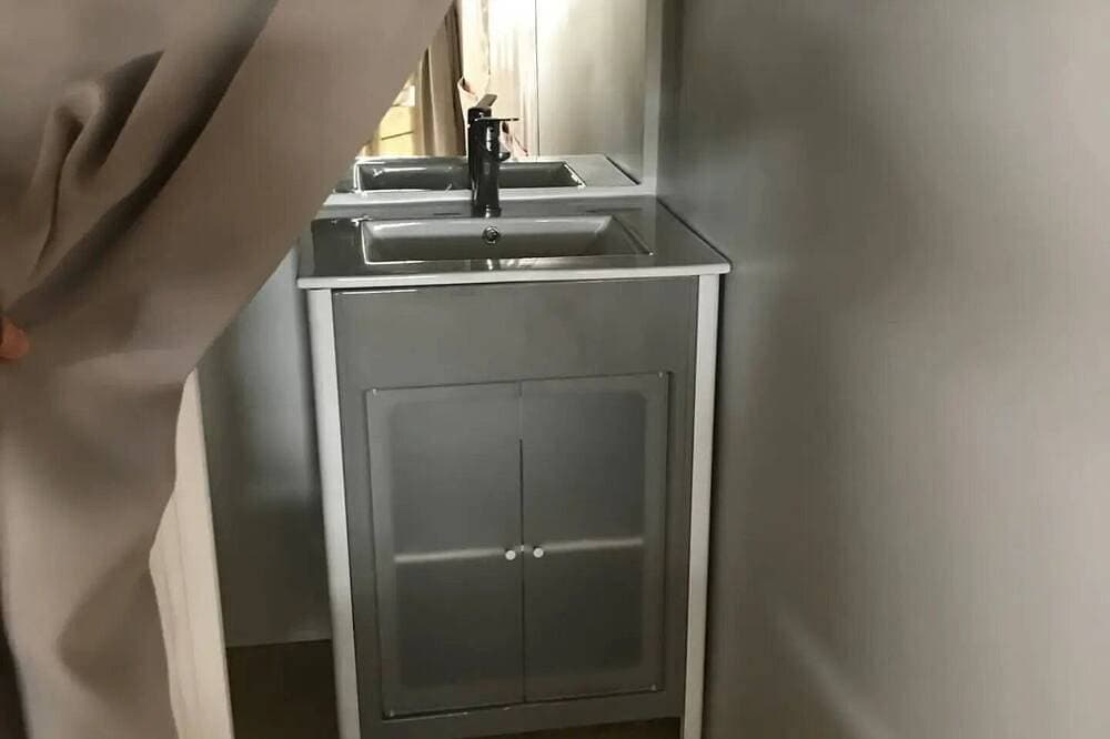 Foto 8 von 21: ZEcamping 4 étoiles pataugeoire club enfant jacuzzi locatif clim 20m2