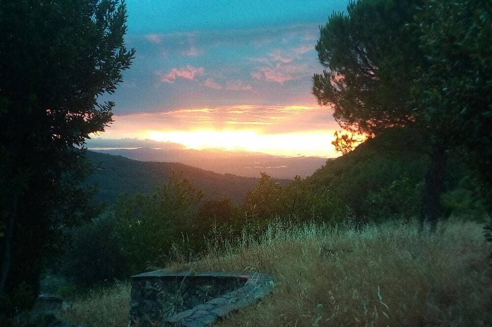 Amiata Mountain house with terrace, stunning views 1