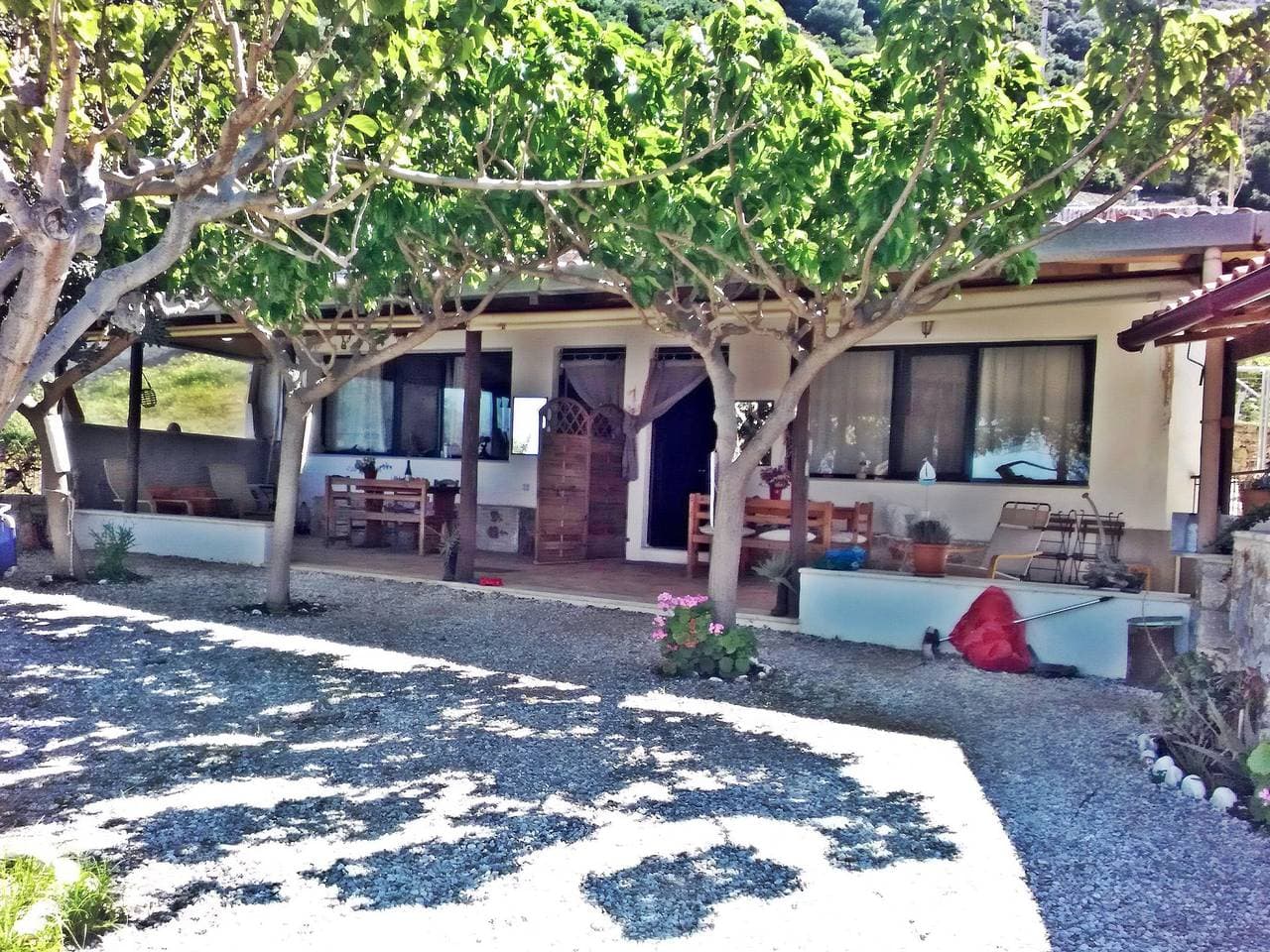 Foto 4 von 29: Apartment-ueber-dem-meer-privater-ort-zum-schwimmen
