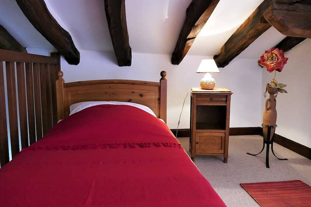 Foto 5 von 27: BaskoParadis I Öko-FeWo I Baskisches Bauernhaus I Bett180 I Terrasse I Ausblick