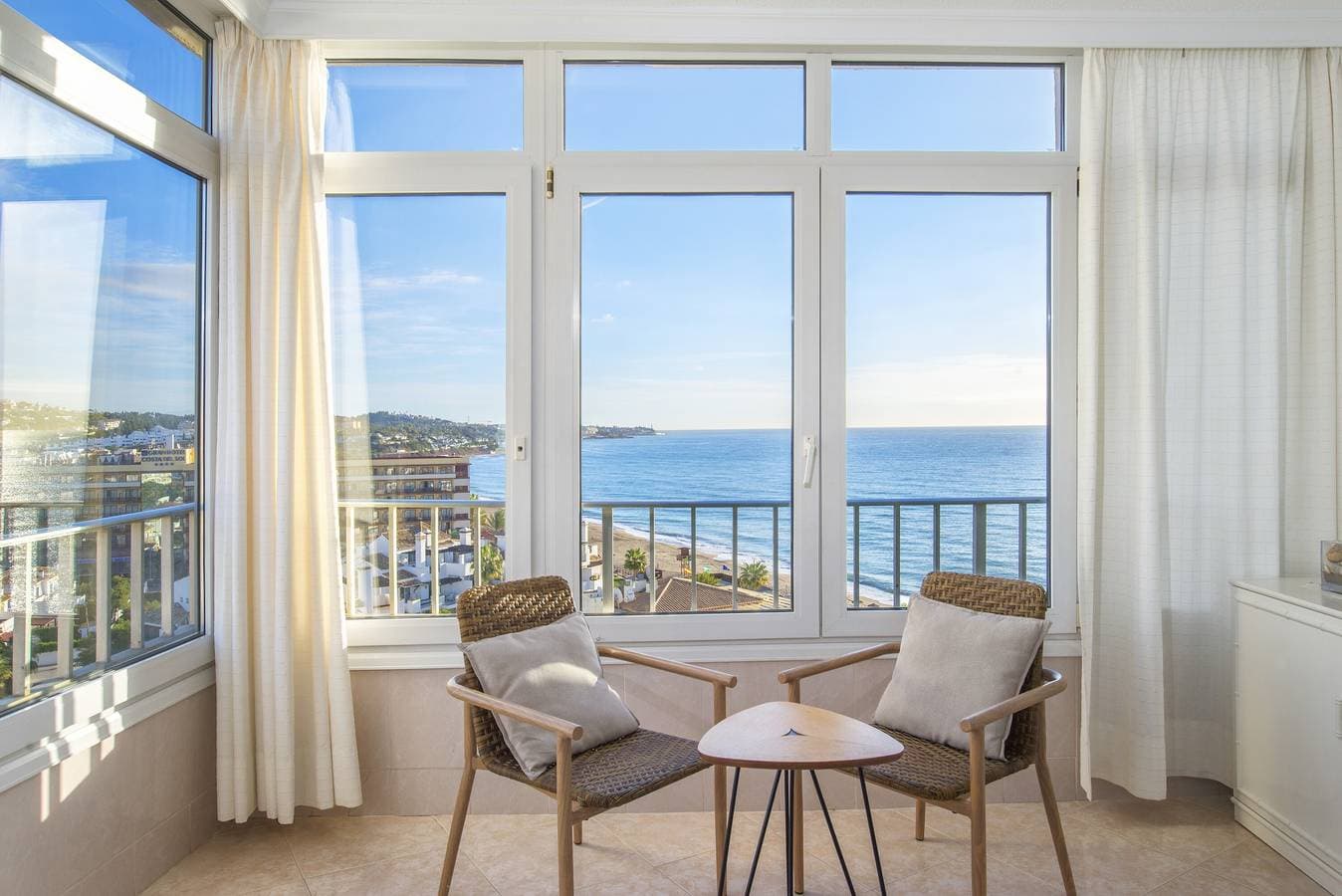 Penthouse studio with sea views 1