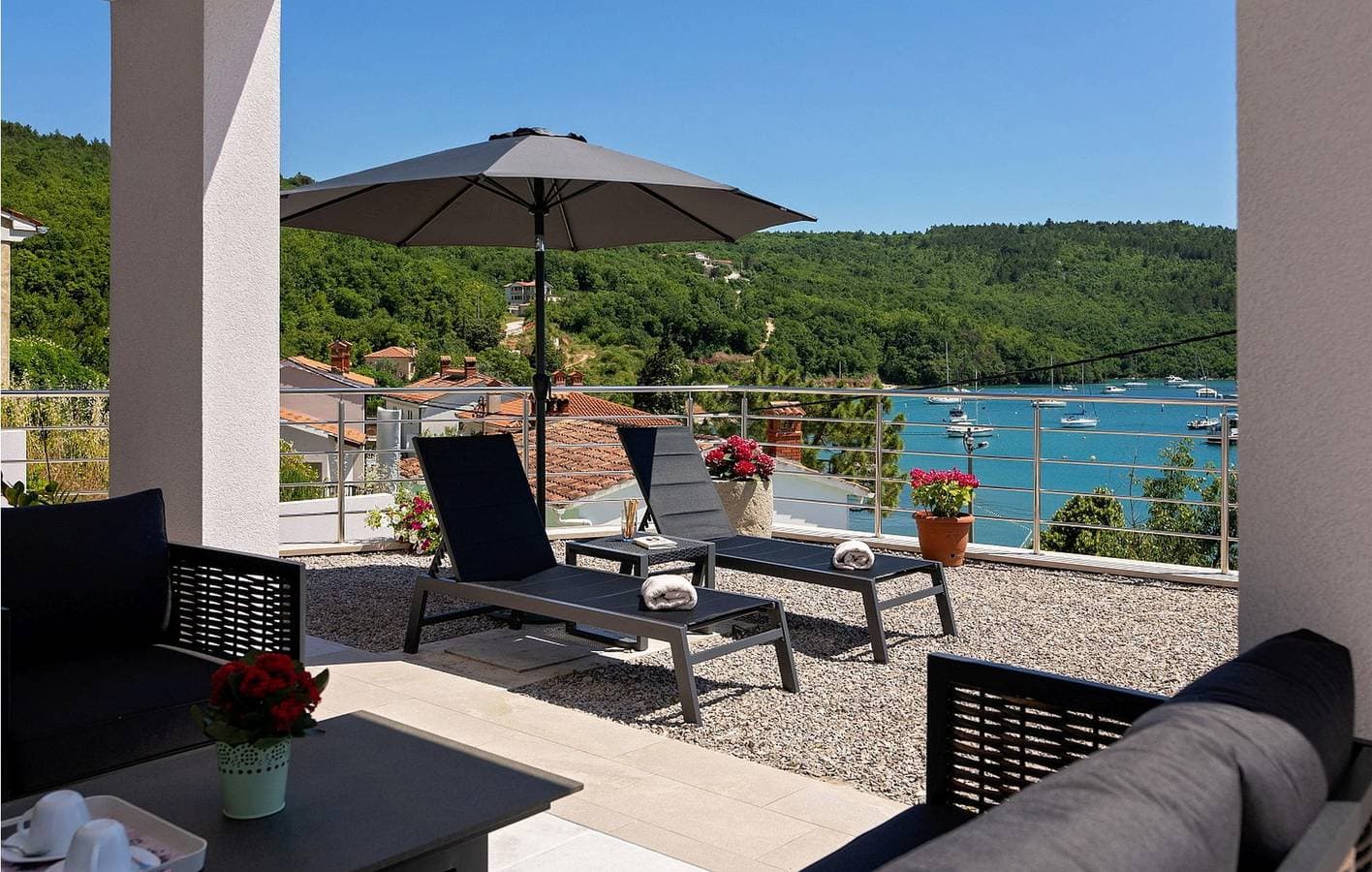 Foto 7 von 50: Apartment am Meer mit Terrasse, WLAN und Parkplatz – nur wenige Schritte von der Küste und dem Stadtzentrum entfernt