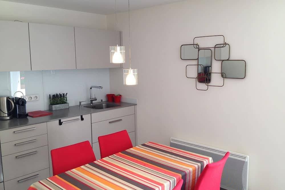 Foto 9 von 17: Unten unabhängiger 60m2 Villa, 2 Schlafzimmer, große Terrasse und Golfball