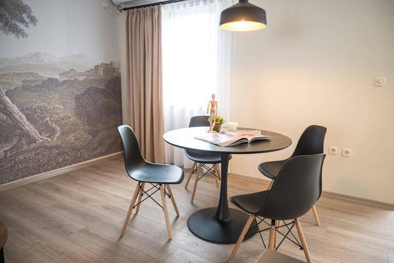 BEST APARTMENTS 1