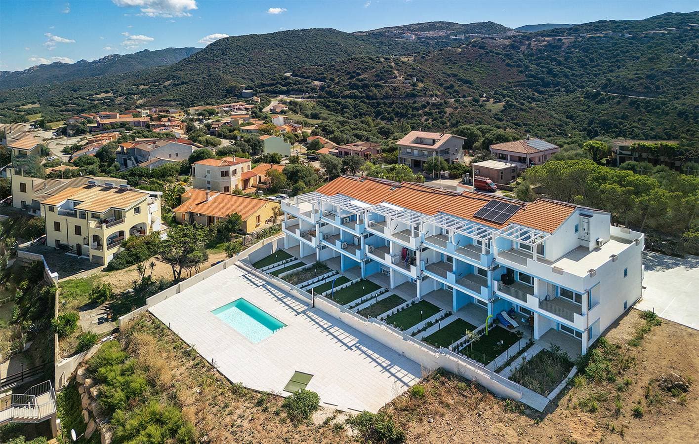 Foto 5 von 22: Apartment mit Meerblick und Pool in der Nähe des Strandes La Marinedda