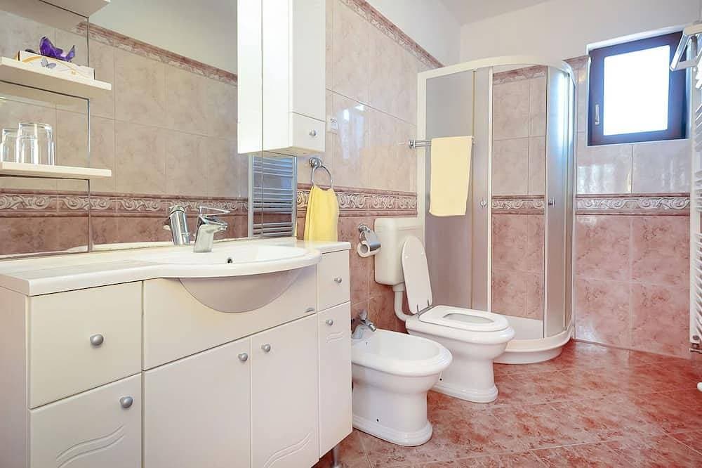 Foto 5 von 17: Herrliche Wohnung für 3 Personen mit  W-Lan, Klimaanlage, TV und Terrasse