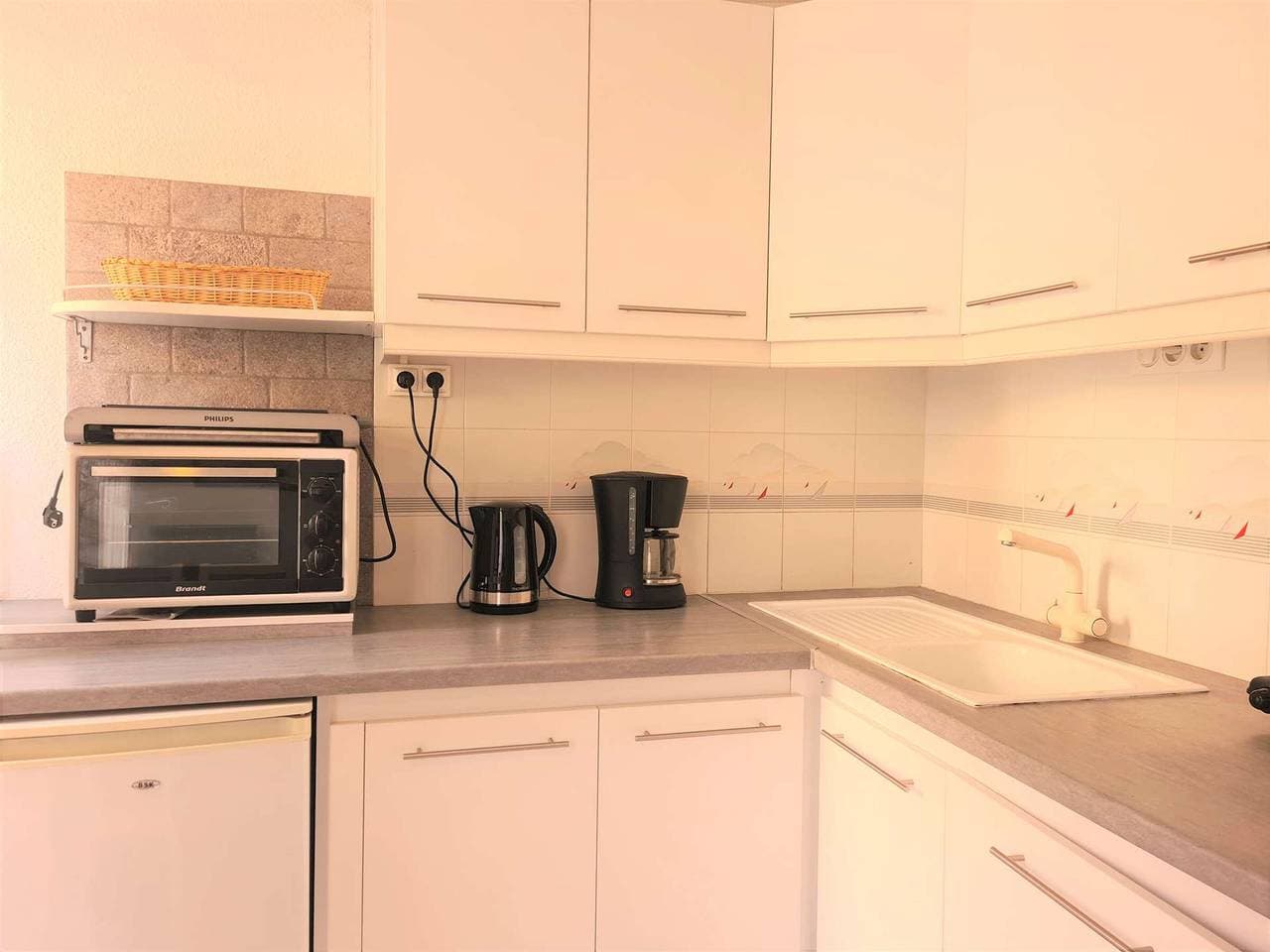 Foto 7 von 16: Gemütliches 2-Zimmer-Apartment für 4 Personen, 450 m vom Strand, mit Garten und Parkplatz