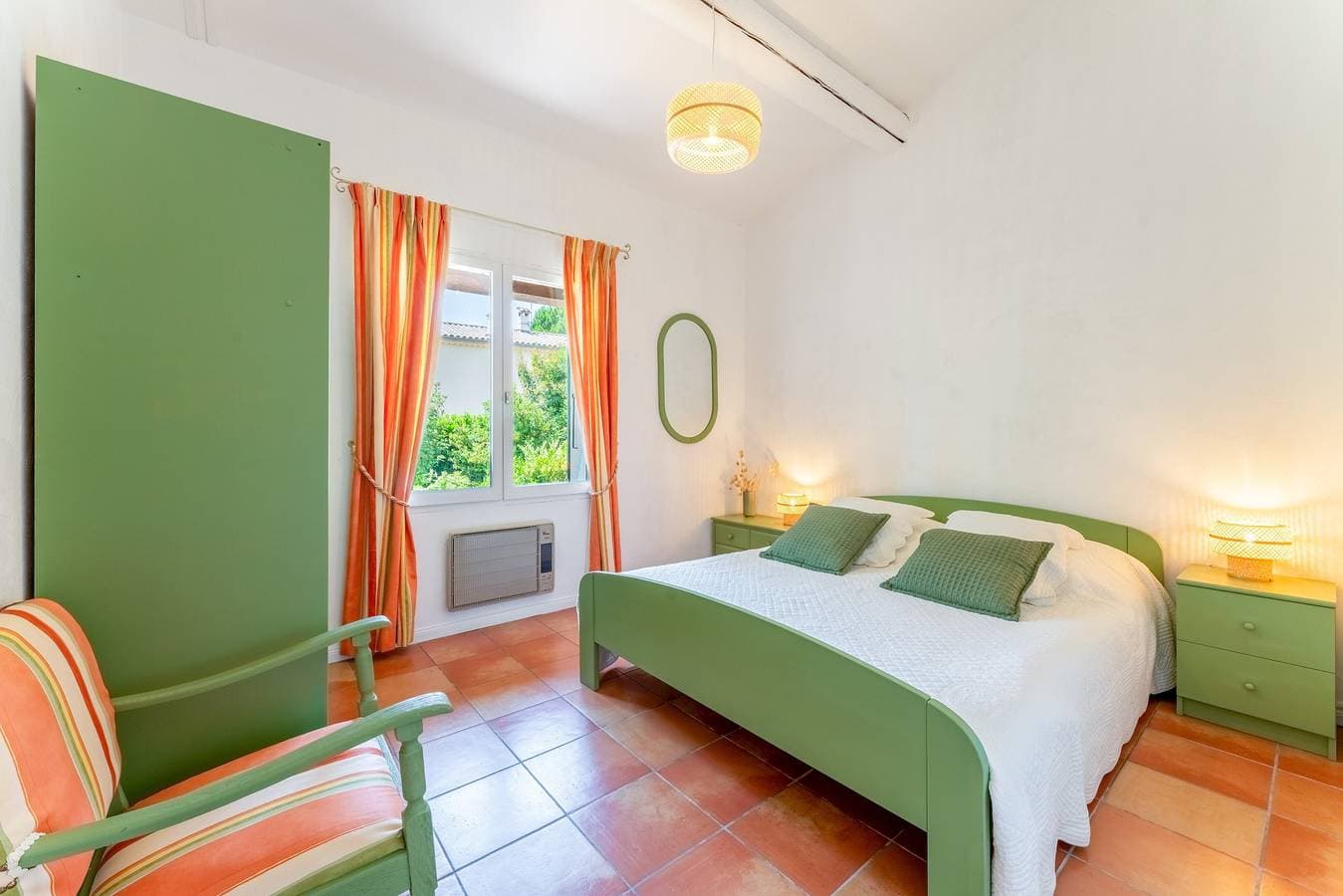 Foto 11 von 26: Ferienhaus „Lou Cigaloun“ mit privatem Pool, WLAN und Klimaanlage