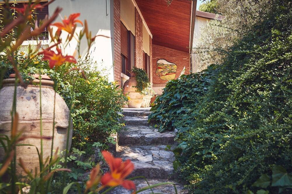 Foto 10 von 30: Oase der Ruhe nahe Perugia – Wohnung in Villa mit Privatgarten und Pool