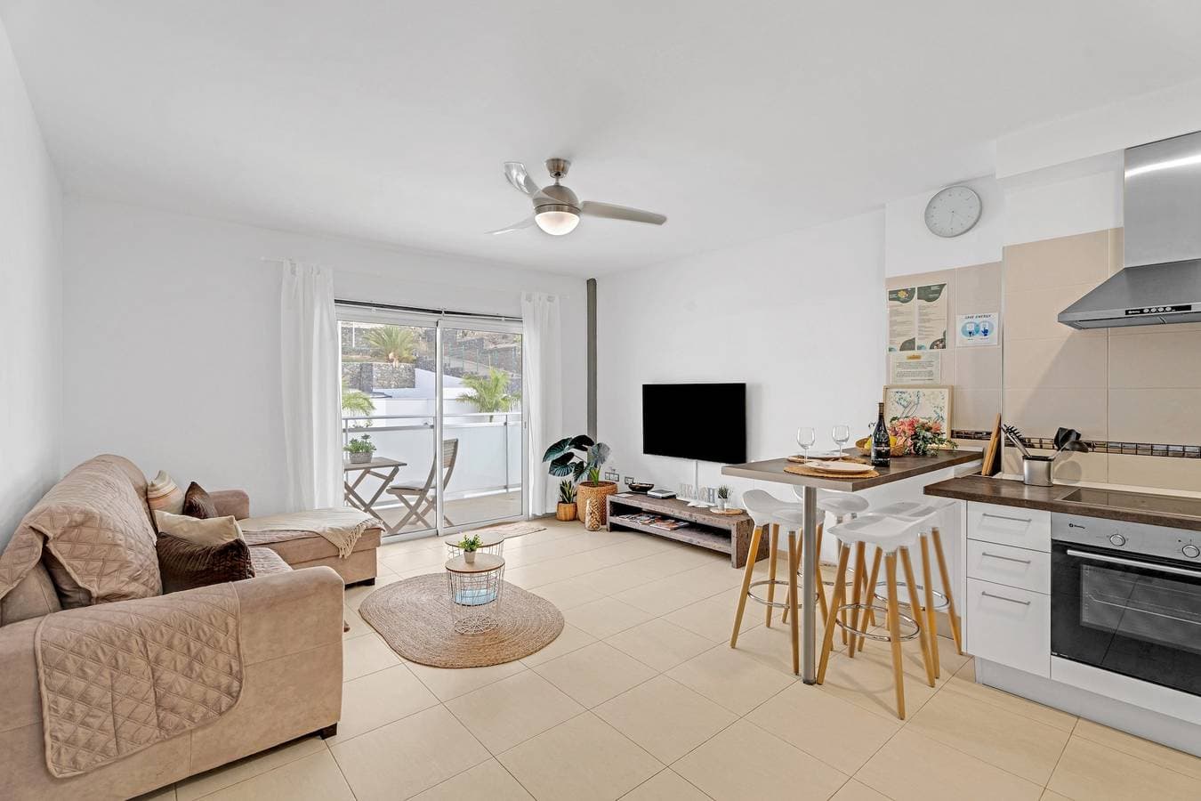 Foto 4 von 31: Ferienwohnung 'Bajamar En Armonía' mit Bergblick und WLAN