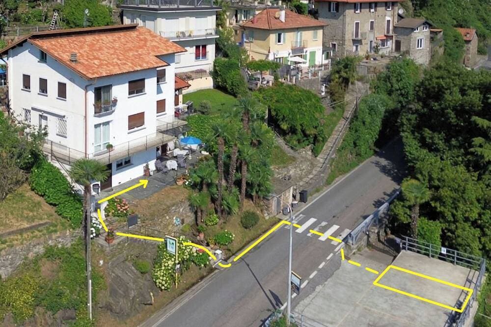 Foto 5 von 13: Schöne Einzimmerwohnung mit Parkplatz; nur wenige Schritte bis zum Strand.