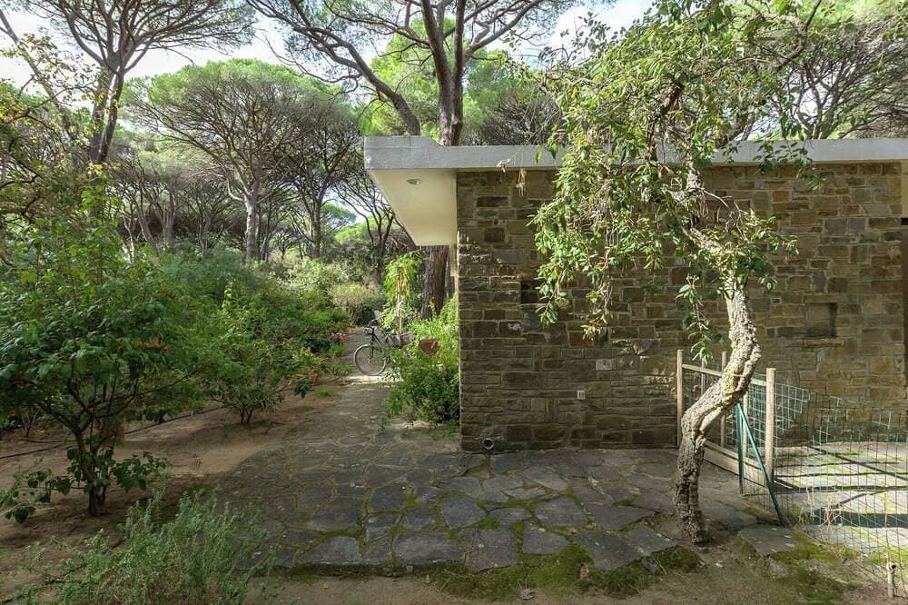 Foto 11 von 30: Wunderbares alleinstehendes Ferienhaus für 7 Gäste mit  W-Lan, TV, Innenhof und Haustiere erlaubt