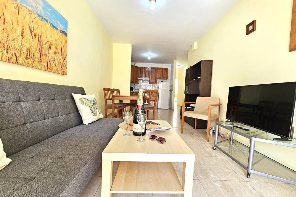 Foto 10 von 15: 1A Wohnung Abrigos, Wifi und Balkon