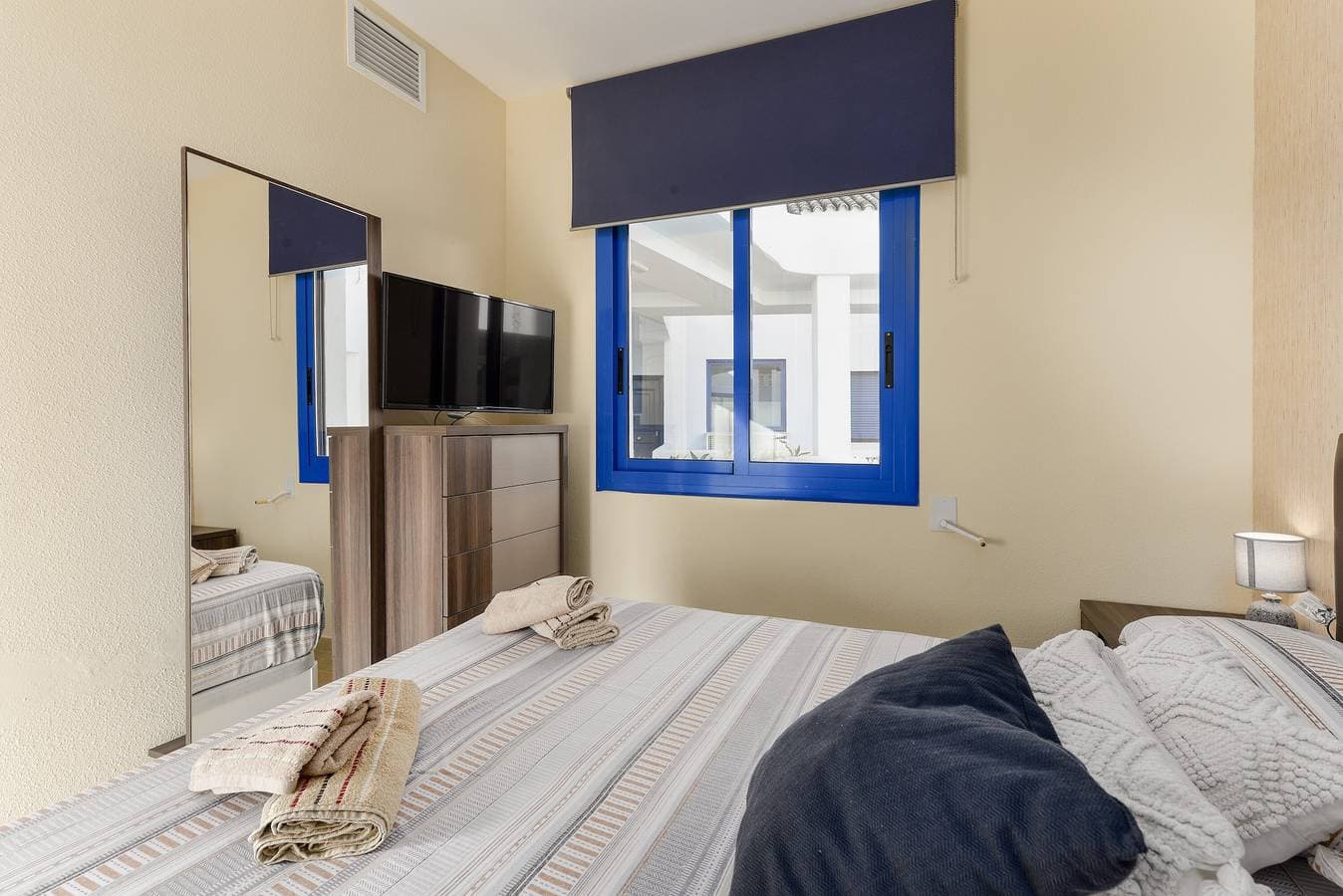 Foto 12 von 29: Ferienwohnung "El Hacho" mit Meerblick, Gemeinschaftspool und WLAN
