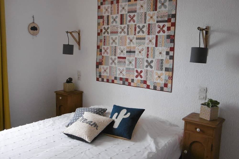Foto 2 von 16: Unabhängiges Ferienhaus in privatem Haus in Ceyreste, 10 Minuten von den Stränden entfernt