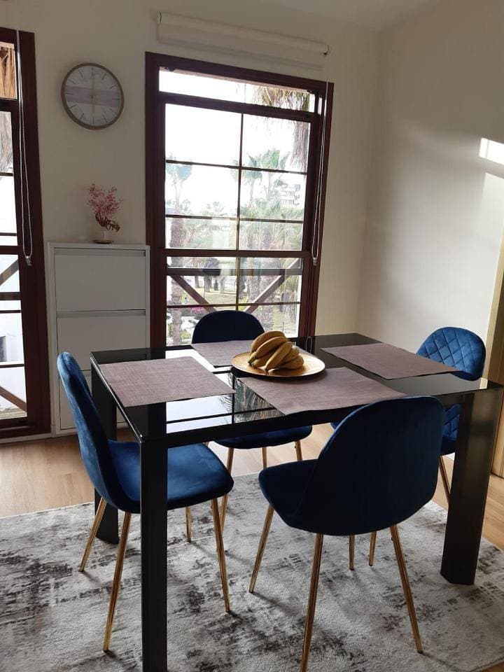 Foto 10 von 25: Two-Bedroom Apartment
