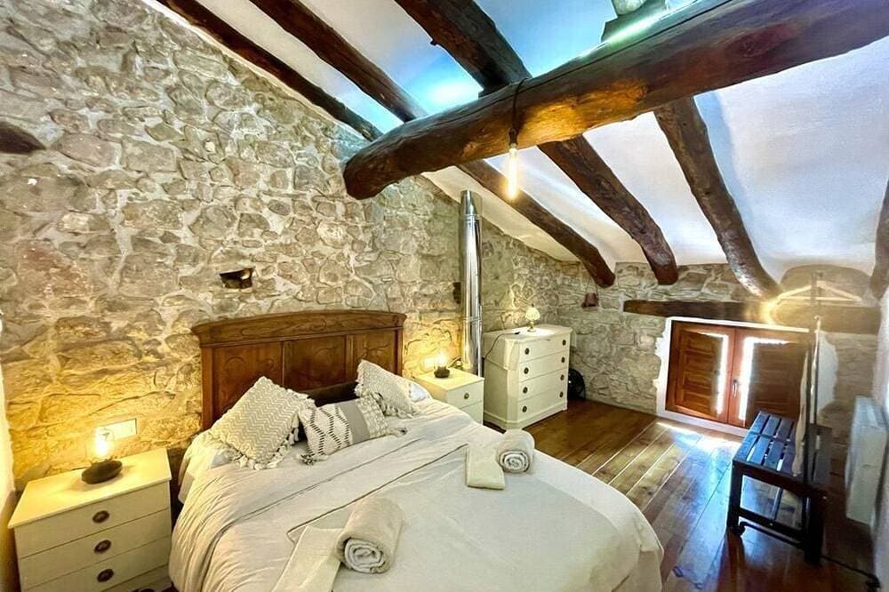 Foto 3 von 30: Cottage (Vollvermietung) La Casuna de la Una für 14-16 Personen