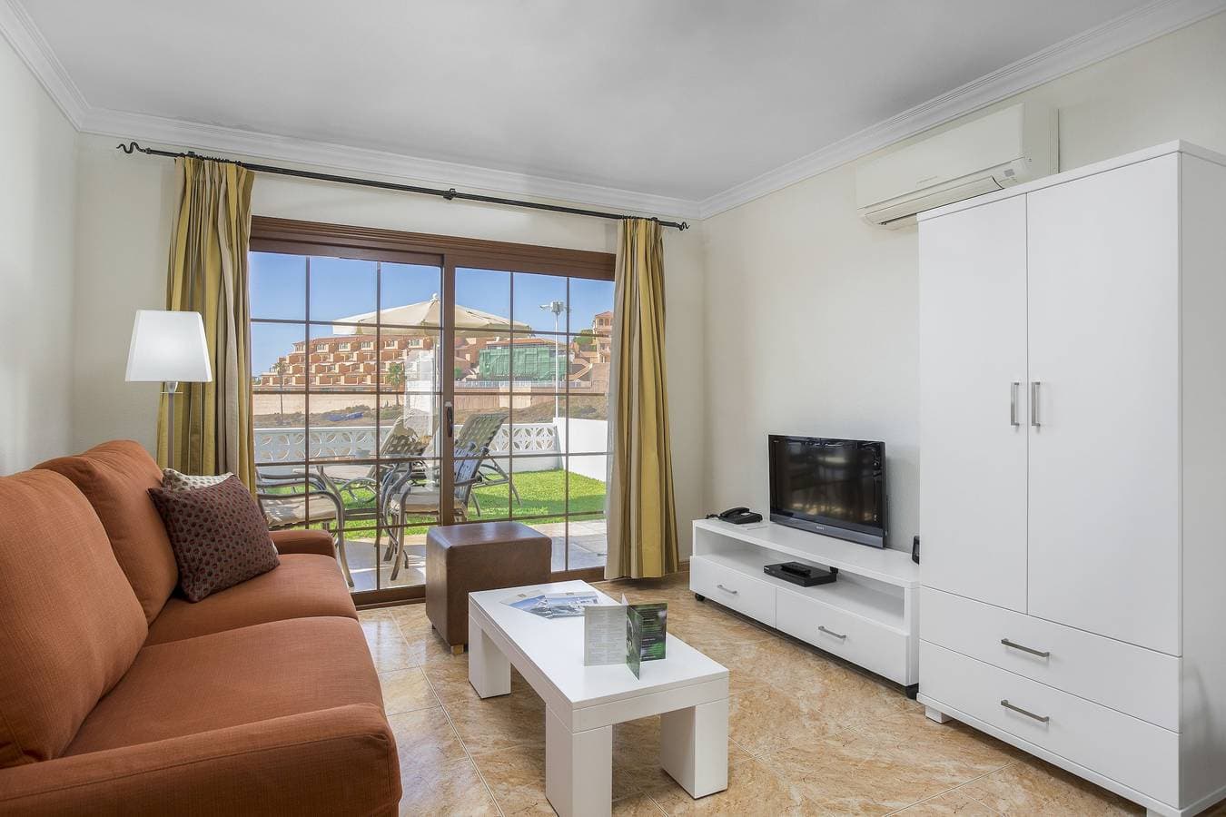 Foto 4 von 47: Ferienwohnung für 4 Personen mit Garten