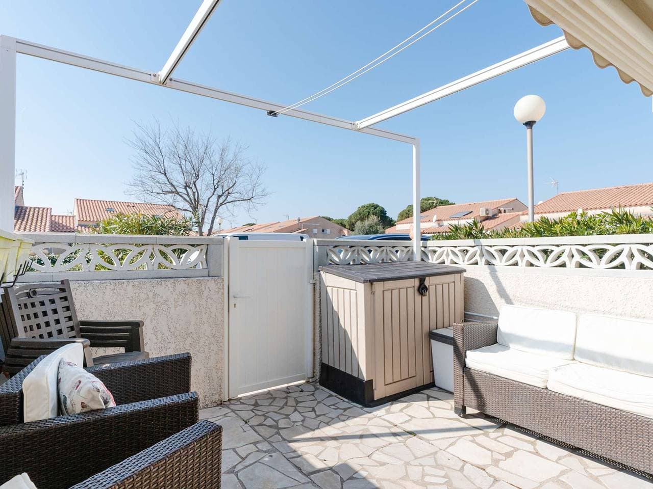 Foto 9 von 16: Klimatisiertes Studio-Maisonette mit Pool, WLAN und Parkplatz in ruhiger Lage