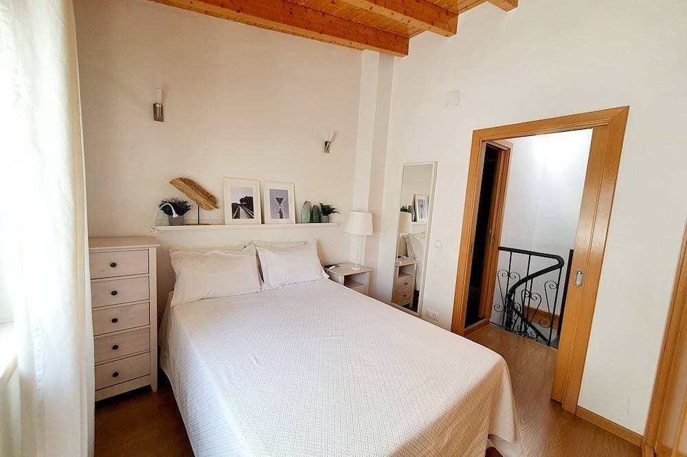 Foto 2 von 28: Gemütliche Maisonette-Villa mit 1 Schlafzimmer in der Nähe des Meeres. Kostenloses WiFi