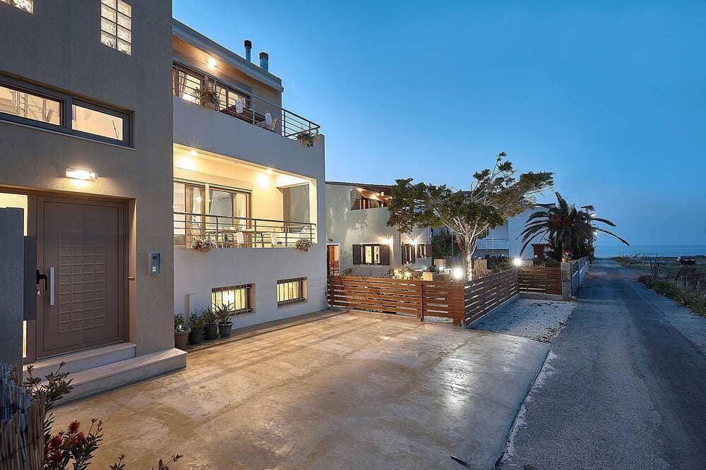Foto 12 von 21: Villa Eva 2 Brandneue Luxusvilla, 50 Meter vom Meer entfernt, in einer sehr ruhigen Gegend