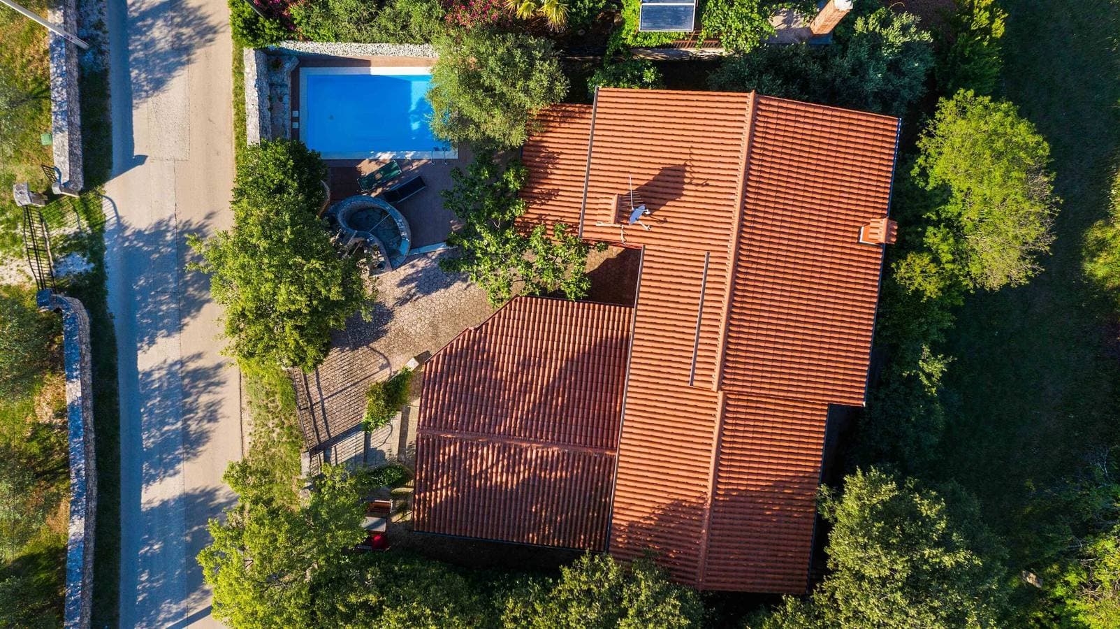 Foto 3 von 24: Ferienwohnung für 3 Personen mit Pool