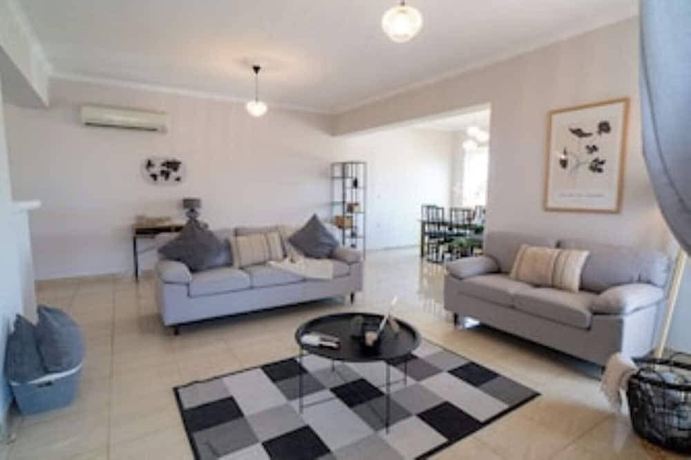 Foto 12 von 30: Look No Further!! Sopan Lyxury Villa in Zakynthos!