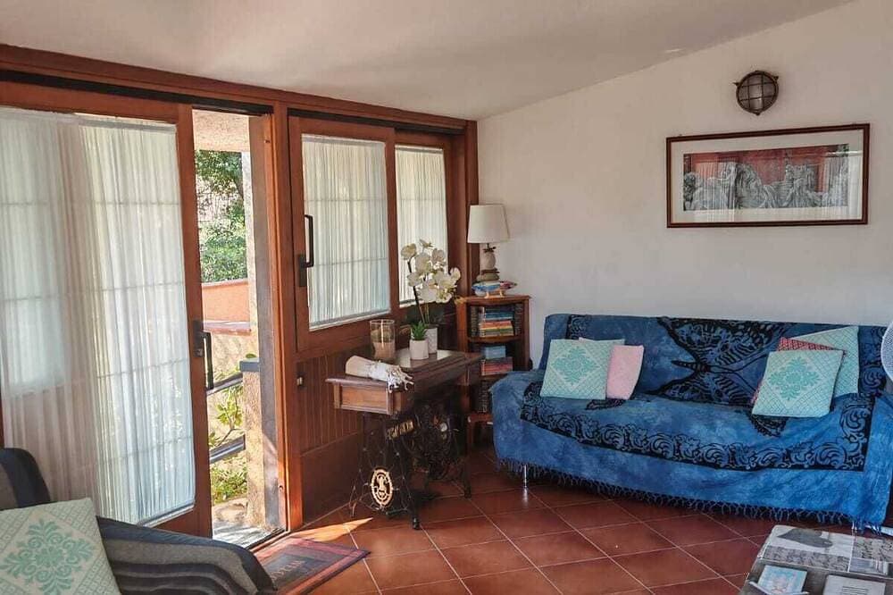 Foto 5 von 22: Townhouse in Tourist Village, double garden, carport.