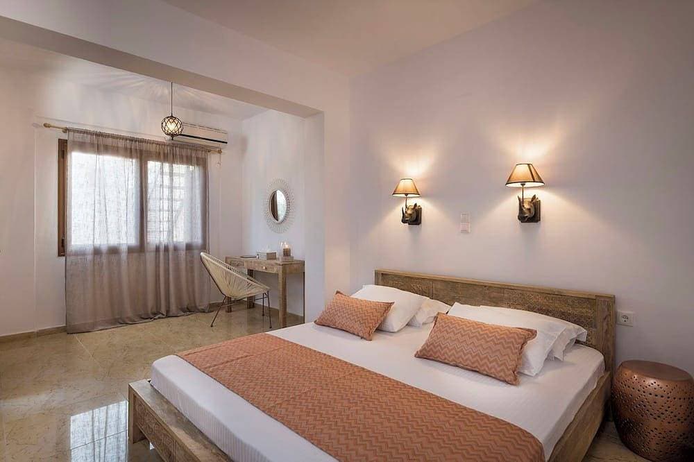 Foto 12 von 30: Luxury 3 bedroom Villa with heated pool