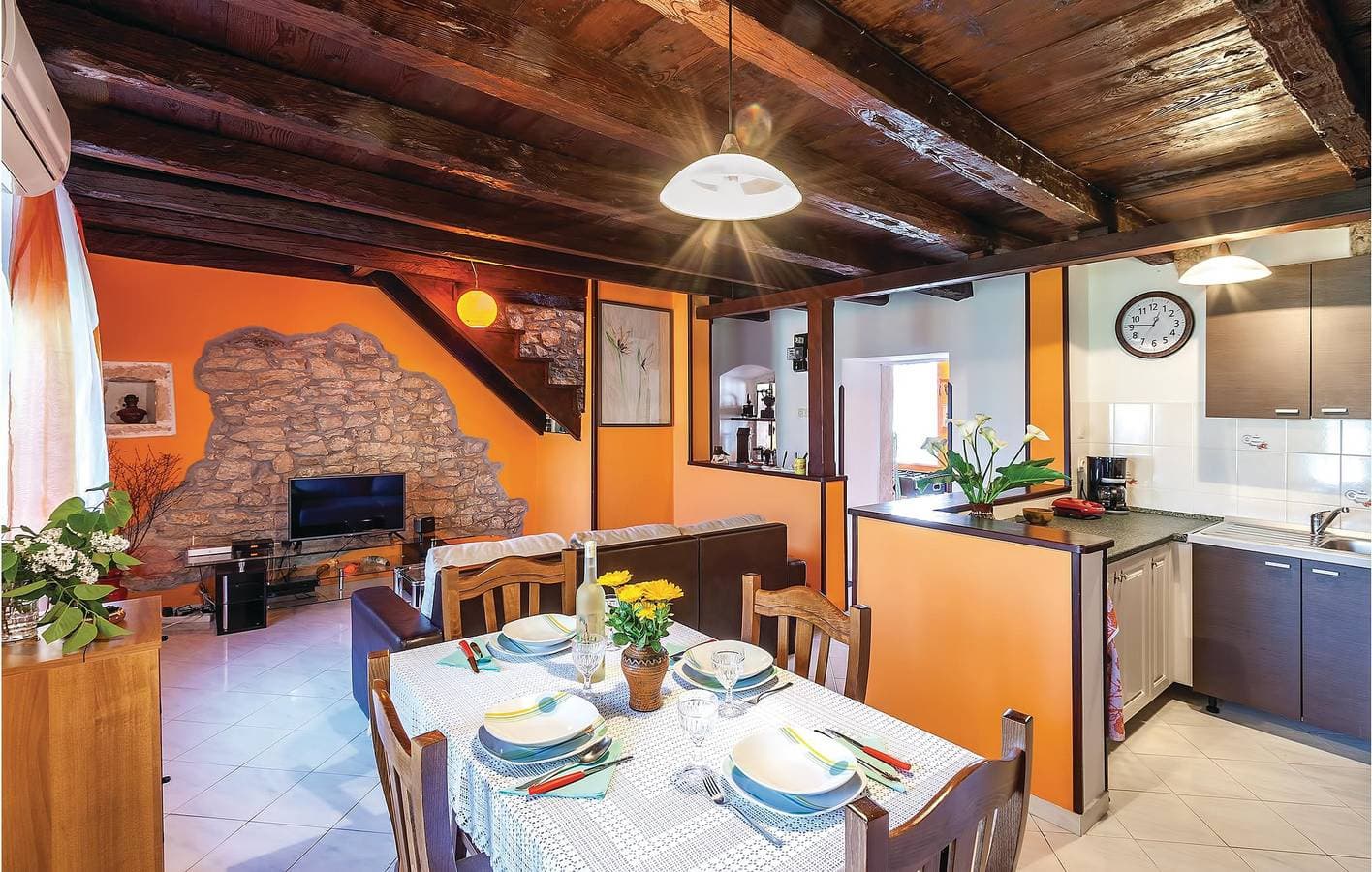 Foto 4 von 26: Gemütliche Wohnung mit Terrasse, in Strandnähe und mit kostenlosen Parkplätzen