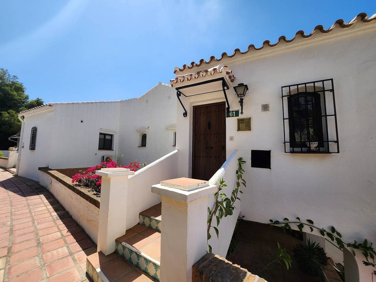 Foto 4 von 26: Mandarinos 61