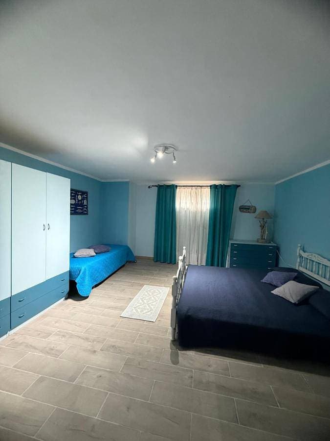 Foto 2 von 15: Three-Bedroom House