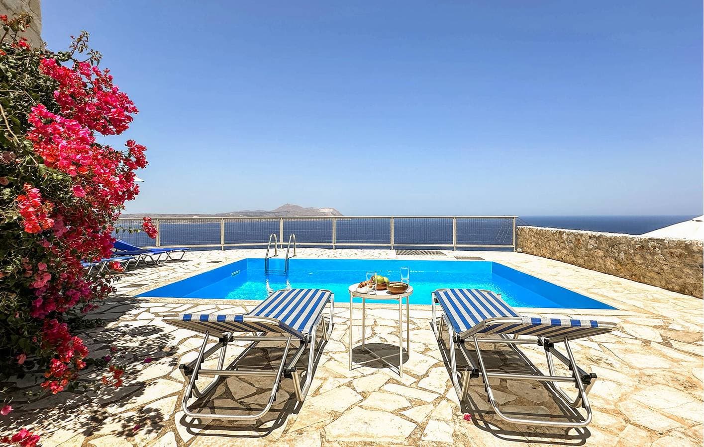 Apartment mit Meerblick, Pool, WLAN und Klimaanlage in Kampia 1