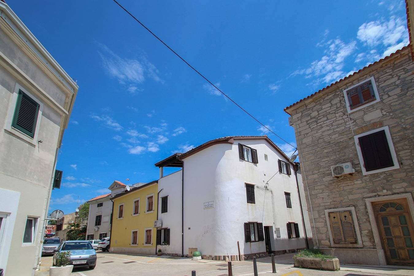 Foto 3 von 22: Bezauberndes Studio direkt in der Altstadt und am Meer gelegen mit Kamin und Balkon