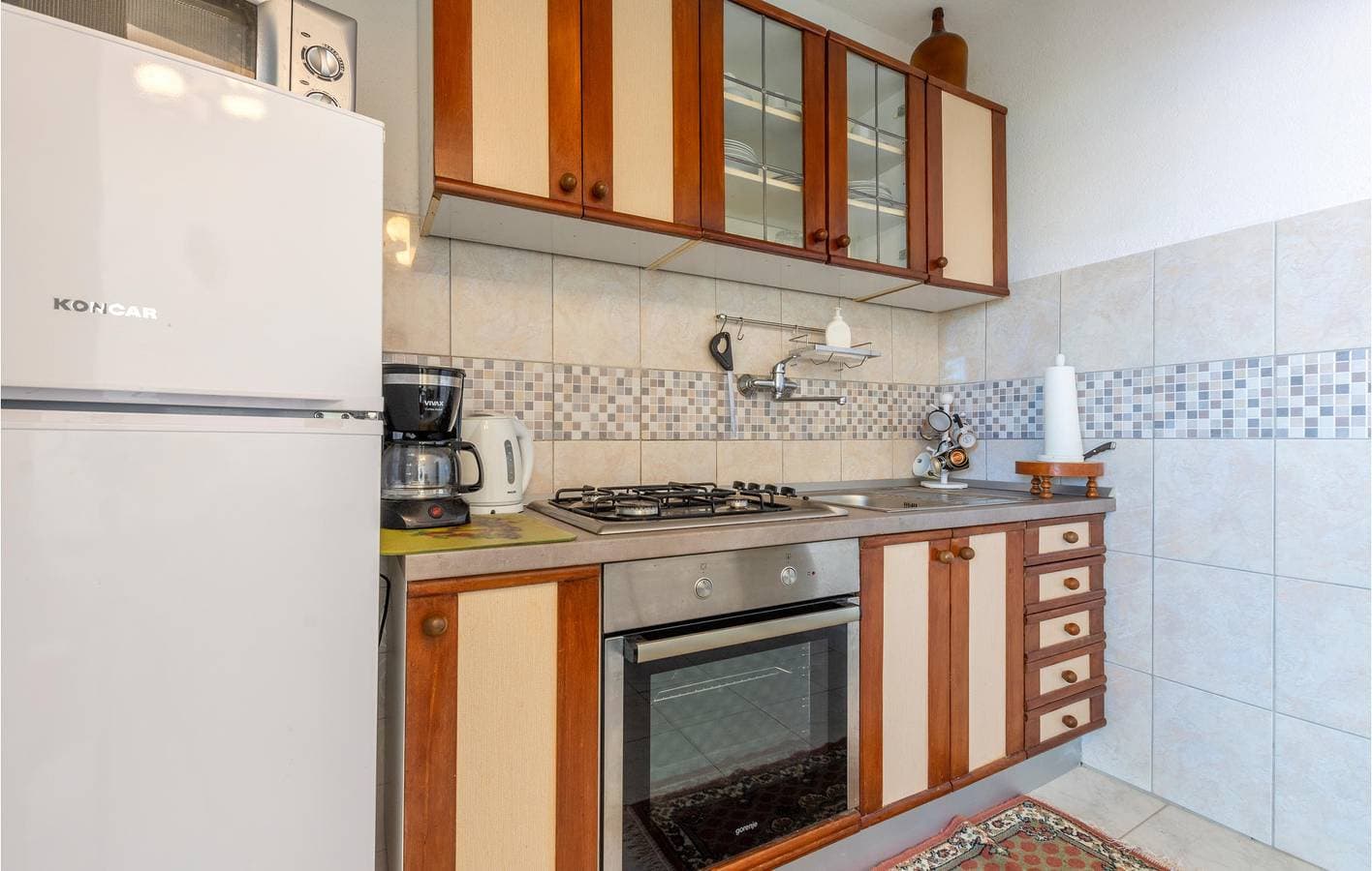 Foto 11 von 31: Gemütliche Ferienwohnung mit Terrasse, WLAN und Parkplatz in der Nähe der Küste von Sucuraj