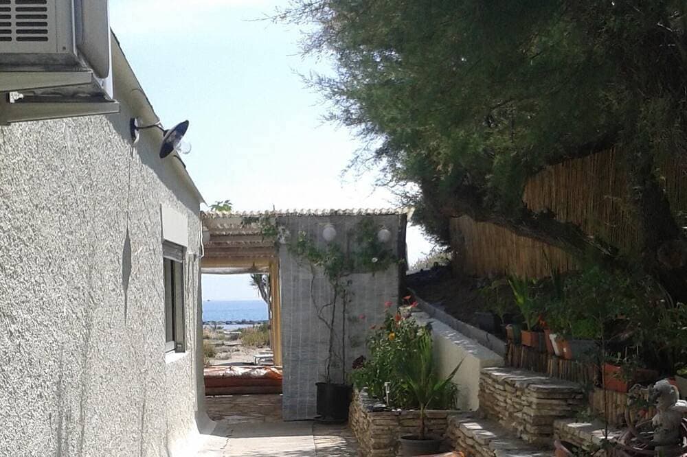 Foto 9 von 28: Haus mit Blick auf das Meer, atemberaubende Aussicht, Komfort und Ruhe