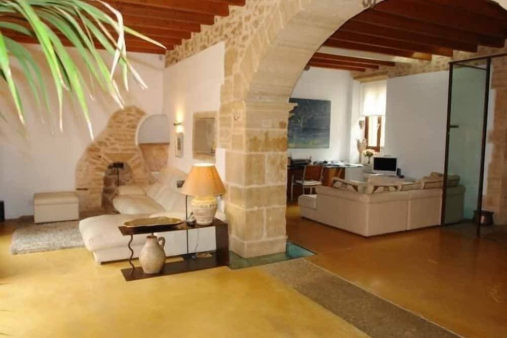Foto 8 von 30: Casa Muralla, Charmantes Stadthaus mit Pool in Alcudias Altstadt