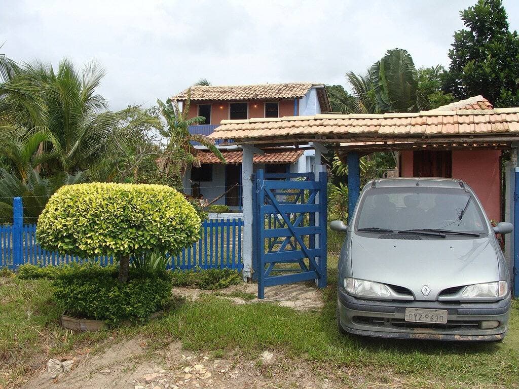 Foto 13 von 23: Haus in Cumuruxatiba prox. Klippen, Zwischengeschoss und geräumige Suite mit Meerblick