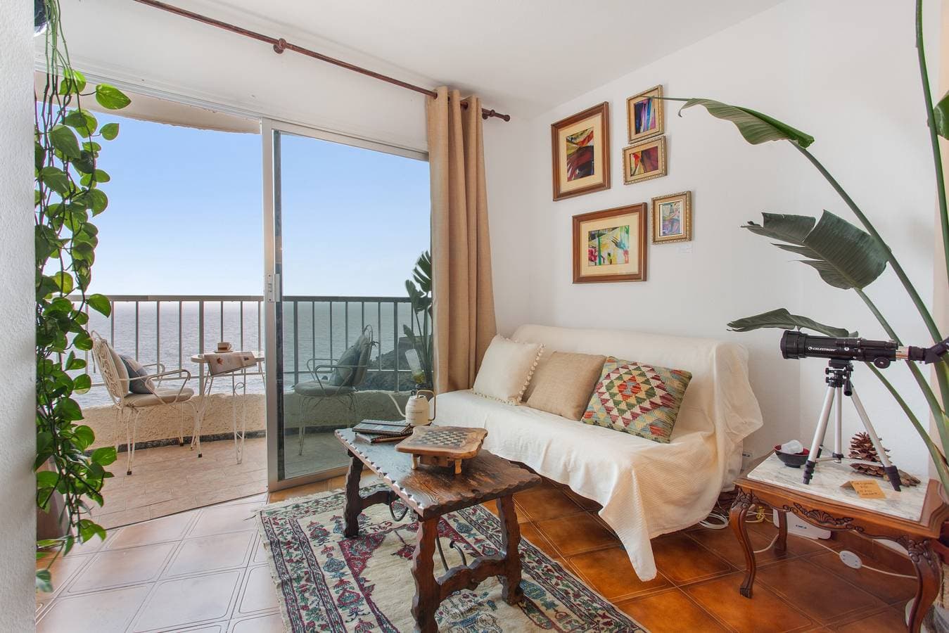 Foto 2 von 34: Ferienstudio 'Atlantic Retreat' mit Meerblick, Gemeinschaftspool und Wi-Fi