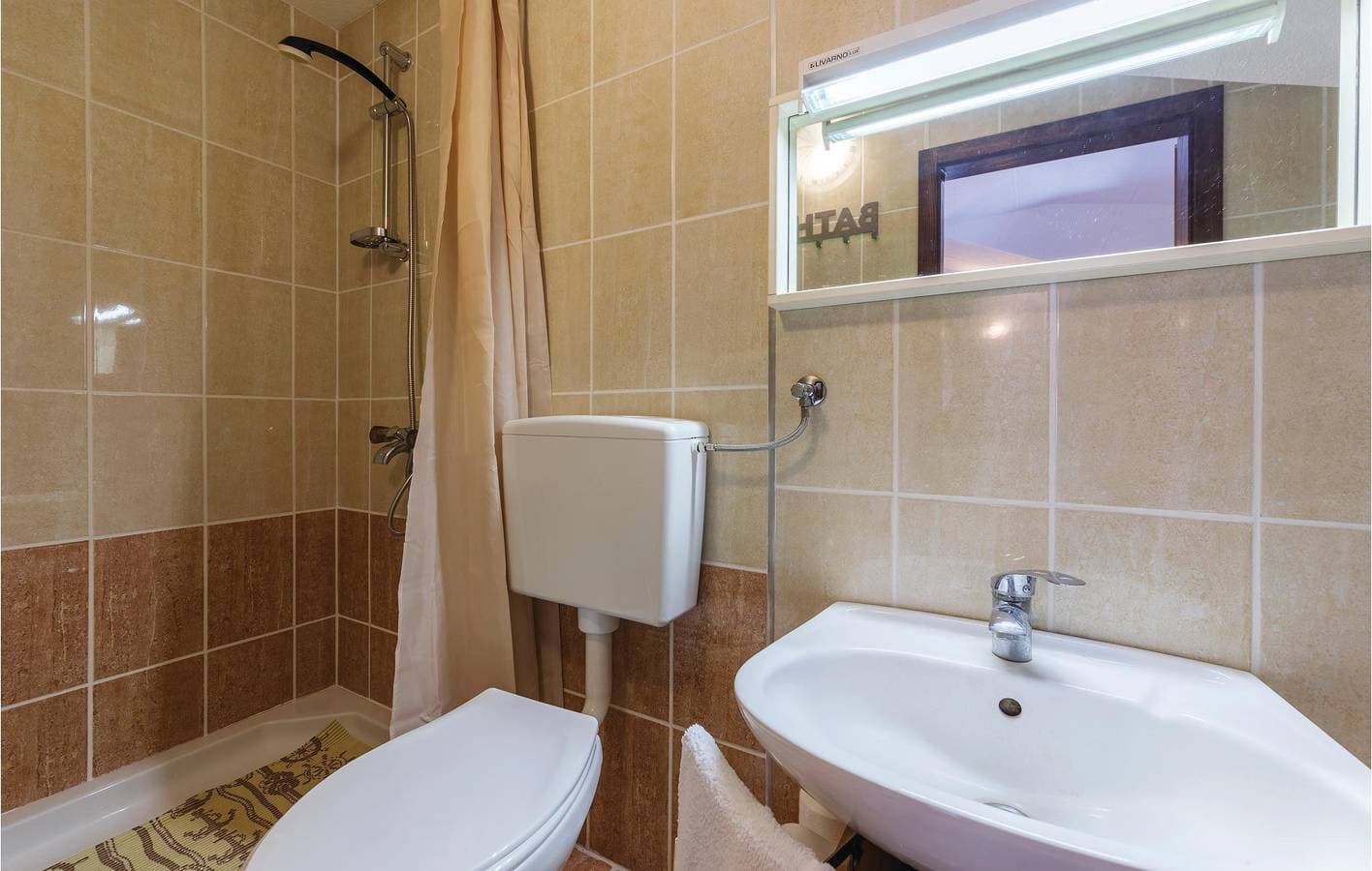 Foto 11 von 21: Gemütliche Ferienwohnung mit Terrasse, WLAN und Parkplatz in der Nähe der Küste und des Stadtzentrums