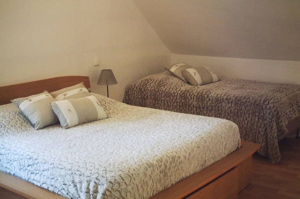 Foto 3 von 27: Cottage 3 Personen mit ganzjährig beheiztem Innenpool bei 28 °
