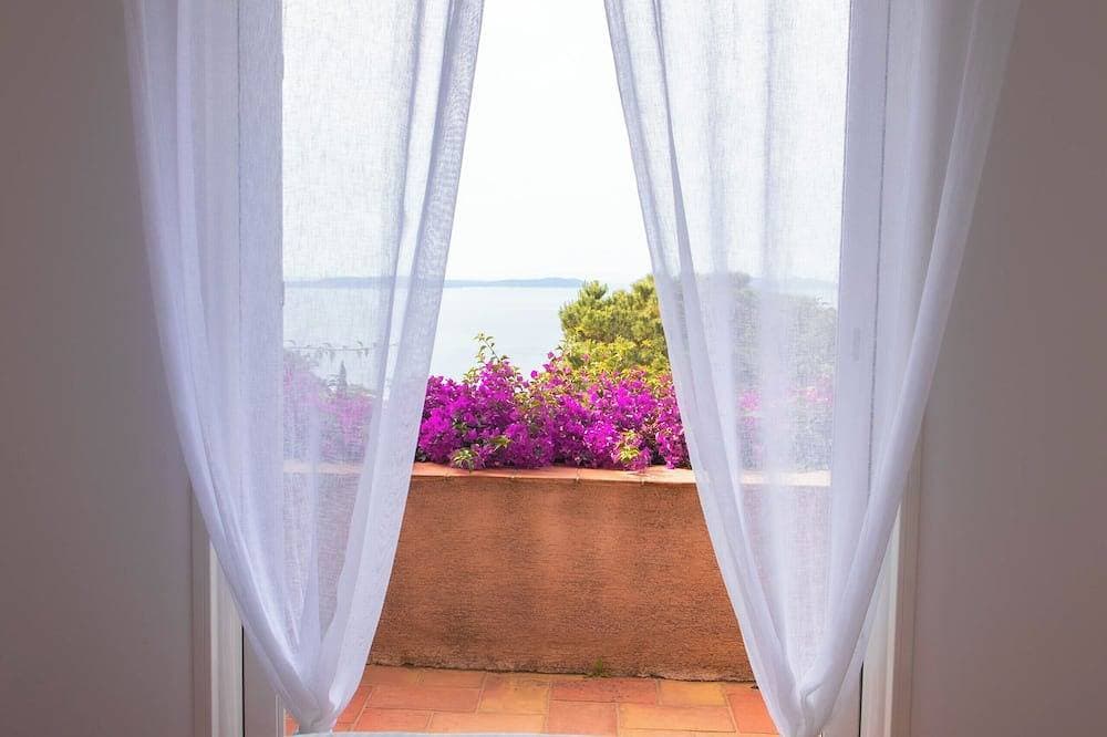 Foto 3 von 30: Villa mit außergewöhnlich ruhiger Aussicht - beheizter Pool - 10 Personen
