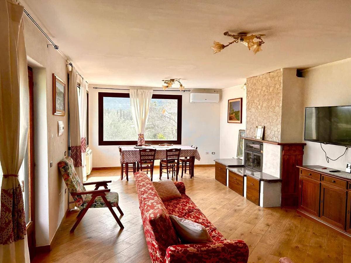 Foto 4 von 42: Three-Bedroom Holiday Home