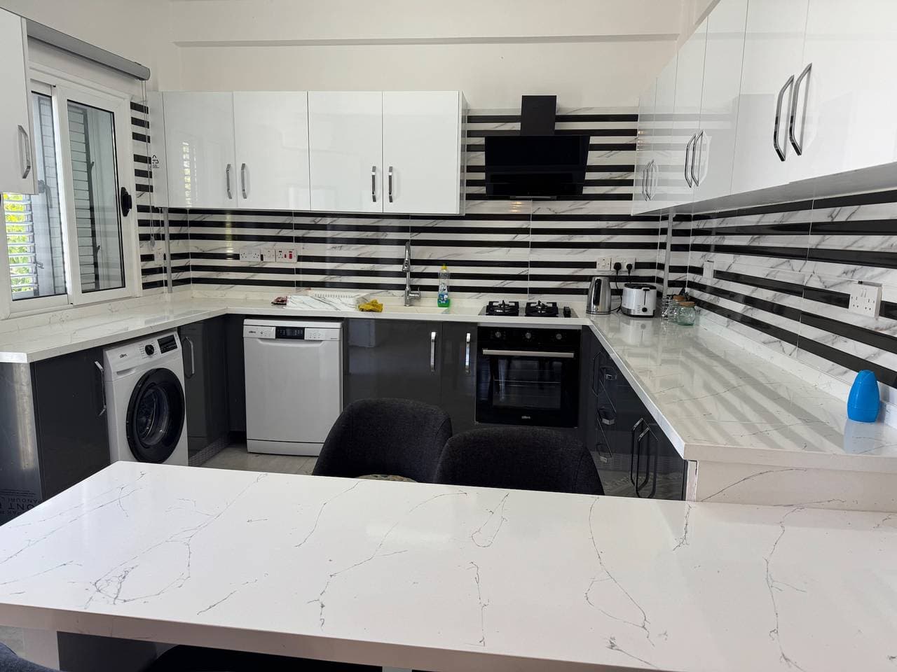 Foto 5 von 23: Villa für 4 Personen mit Pool