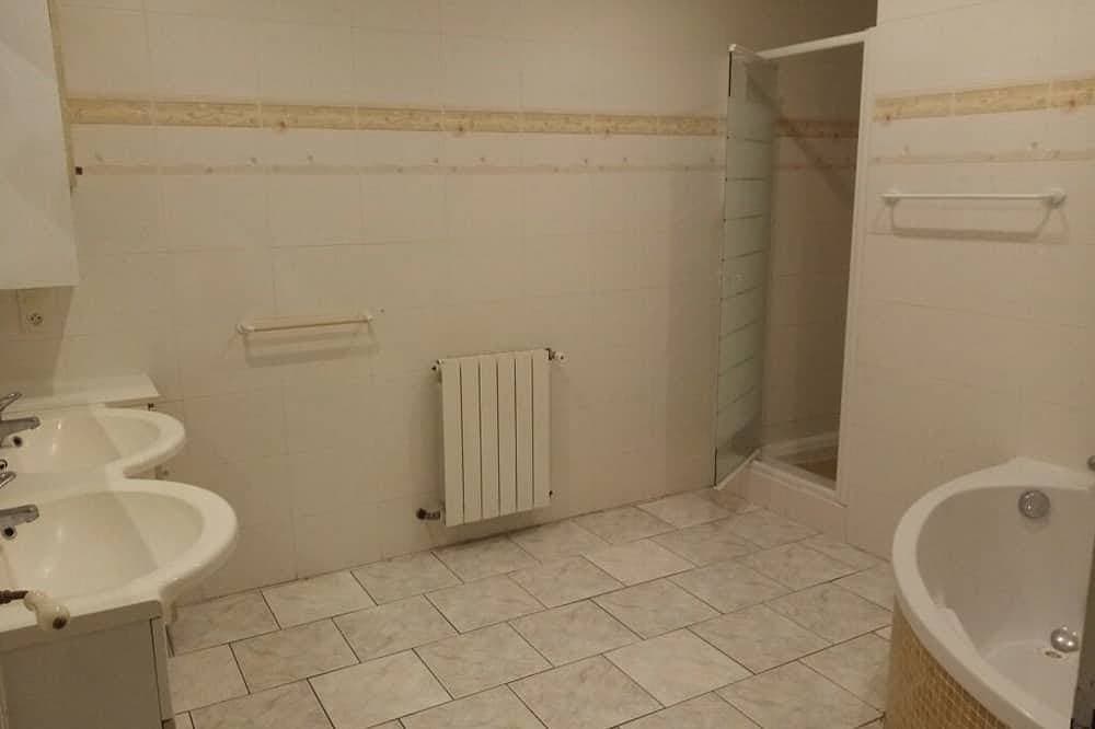 Foto 7 von 12: Country house 2 minutes from the lake of St Pée in a quiet area.