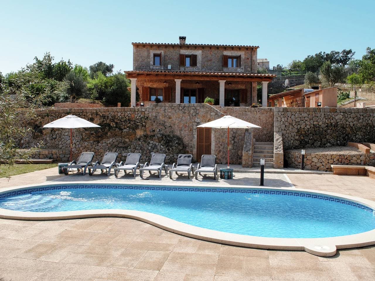 Villa auf Mallorca mit privatem Pool 1