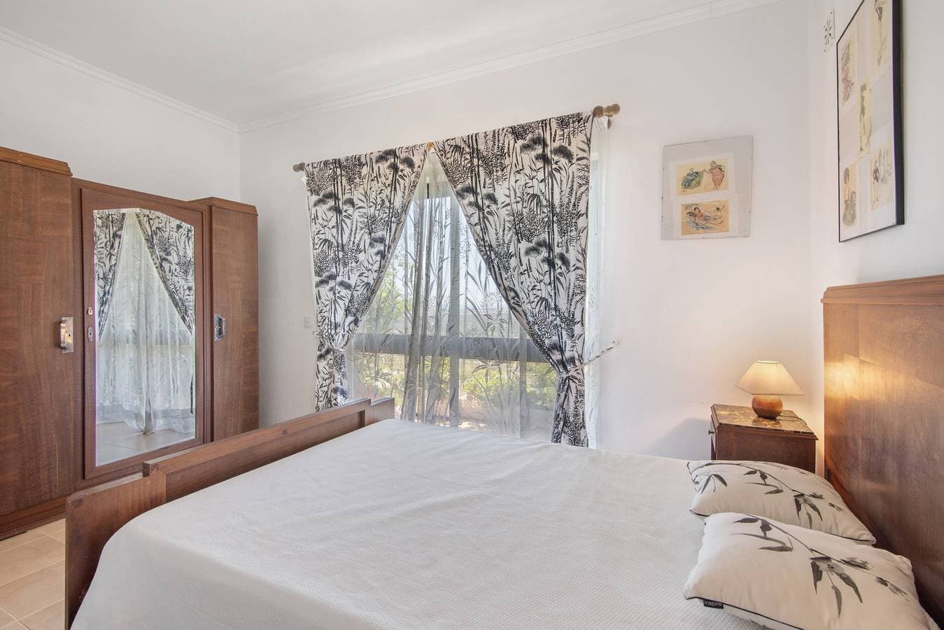 Foto 11 von 35: Villa 'La Ribeyre' mit Meerblick, privatem Pool und WLAN