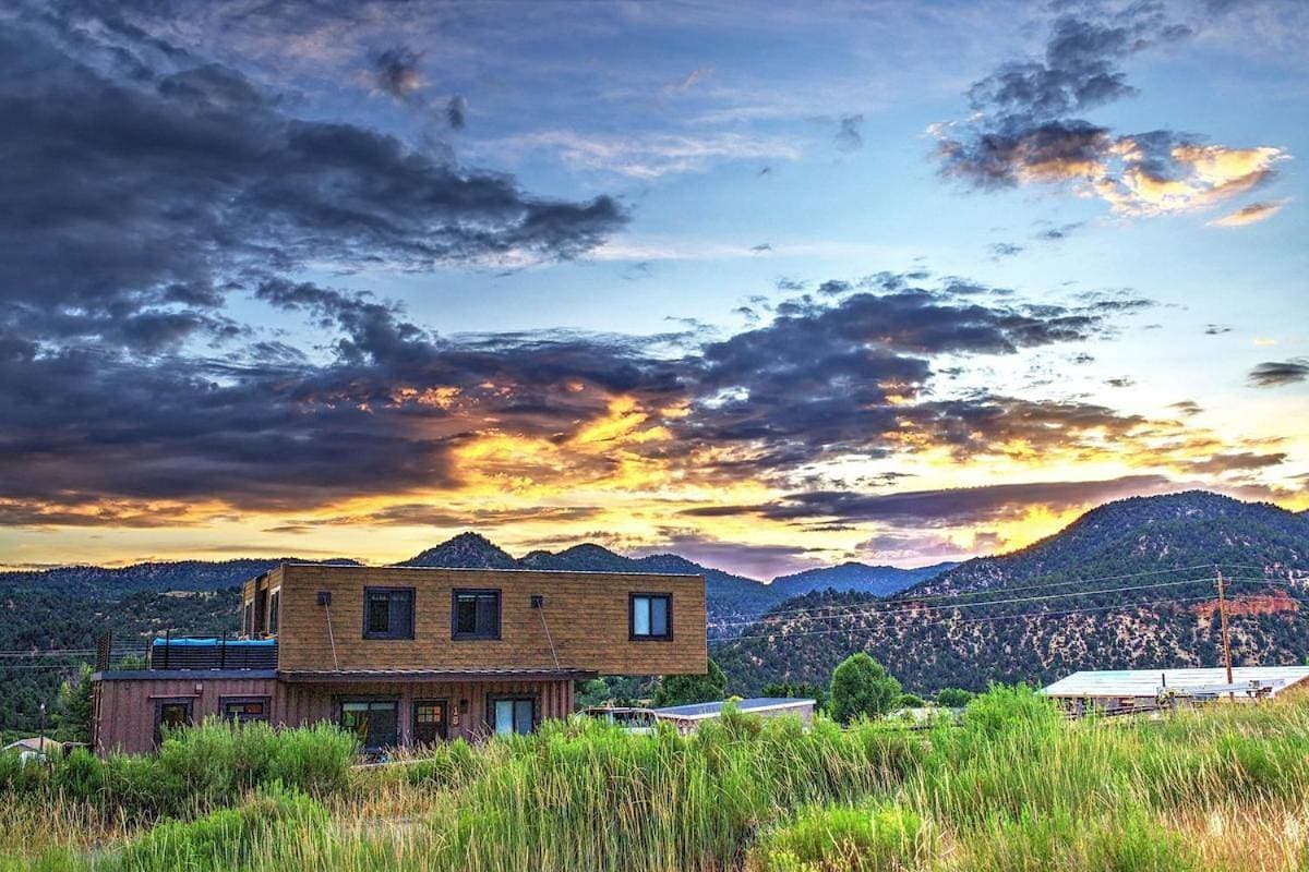 Foto 4 von 5: Glendale, Utah Glamping, Perfect to Discover the Magic of the Southwest